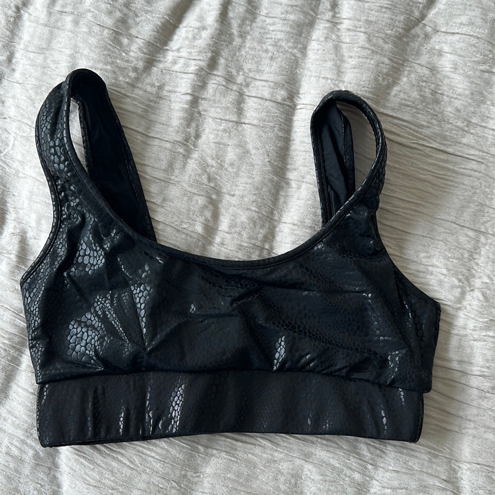 Electric Yoga Sports Bra, M